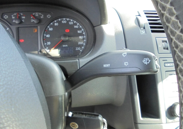 Volkswagen Polo cena 14800 przebieg: 189800, rok produkcji 2009 z Sieraków małe 596